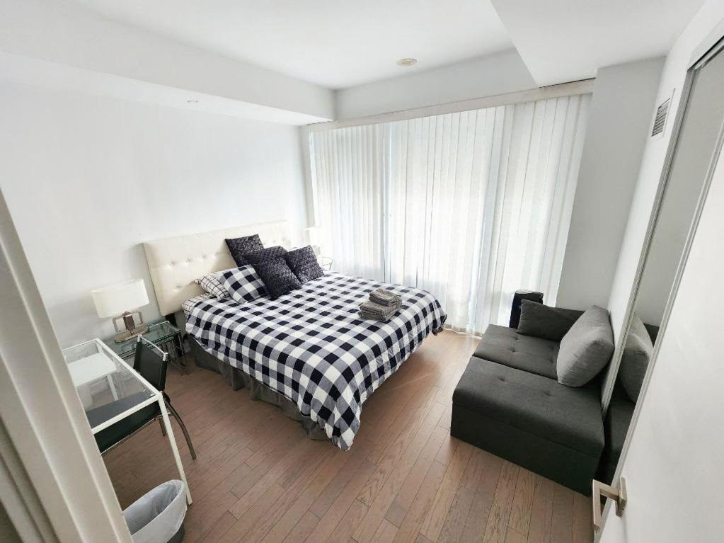 Comfortable Central Downtown Condo - Toronto Exteriör bild